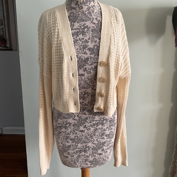 NWOT tags ASOS open stitch detail button cardigan - Picture 3 of 5